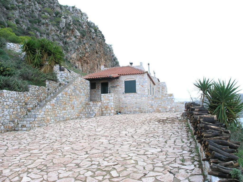 Néon Oítilon Selana Studios מראה חיצוני תמונה